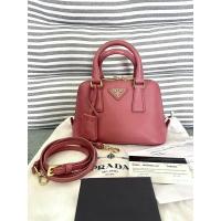 ราคา กระเป๋า prada saffiano mini alma ของแท้แน่นอน สภาพสวย อุปกรณ์ครบ (10019360830)