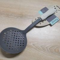 ราคา ทัพพีตักแบบมีรู Kassa (6640862088)