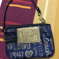 ราคา Coach poppy คล้องมือ (184115650)