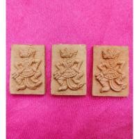 ราคา พระผงหนุมาน พระผงดินเผา 1เเพ็ค มี 100 องค์ ส่งฟรี (46500224847)