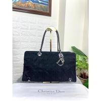 ราคา Christian Dior Lady East West แท้% (21781624054)