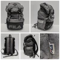 ราคา FILA กระเป๋าเป้ ทรงหมวก สภาพใหม่ เป้สะพายหลัง เป้ท่องเที่ยว เป้ลำลอง Daypack เป้แฟชั่น กระเป๋าแฟชั่น มือสอง แท้ (13633962006)