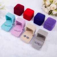 ราคา กล่องใส่แหวน กำมะหยี่ เกรดพรีเมี่ยม สำหรับใส่แหวนเป็นของขวัญ กล่องเครื่องประดับกำมะหยี่ ตลับแหวน (16392103524)