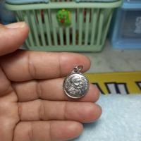 ราคา หลวงปูแหวนวัดดอยแม่ปั๋ง.จ.เชียงใหม่รุ่นมหาเศรษฐีมั่งมีตลอดกาล (52351187666)