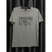 ราคา เสื้อยืดมือสองแบรนด์ Vans Visual (26322600615)
