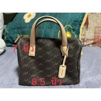 ราคา กระเป๋าทรงหมอนมิน How แท้ มือสอง สภาพ70% (22334609748)