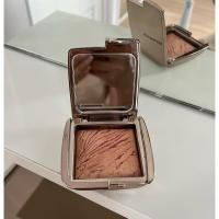 ราคา Hourglass ambient lighting blush สี At night (26802319563)