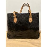 ราคา Louis vitton มือสอง หนังแก้ว ขนาด 15 นิ้ว (24272200461)