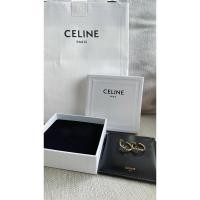 ราคา ต่างหู#Celine สุดclassic Triomphe สีทอง ราคา15,999฿ นะคะ สนใจทักมา อปก ครบค่ะ☺️ #Celine (29358116028)