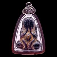 ราคา K657 พระปิดตา หลวงปู่นาค วัดห้วยจระเข้ เนื้อผง คลุกรัก ปี 2435 เลี่ยม กรอบพระ โบราณ ขนาด 3.0X5.0 ซม. (41002712980)