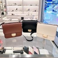ราคา Charles&keith กระเป๋า มีโค้ดลด30% Violetta Boxy Bag กระเป๋าสะพายข้าง ของแท้จากชอป (27953612951)