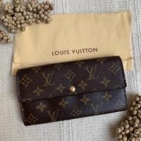 ราคา กระเป๋าสตางค์ หลุยส์ แท้ มือสอง (11435116516)