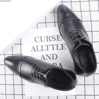 ราคา Saramanda รุ่น 157057 รองเท้าทำงานผู้ชาย หนังแท้ แบบผูกเชือก สีดำ (52103928877)