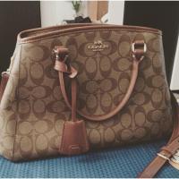 ราคา กระเป๋าถือ coach ถังใหญ่ ขนาด 13 นิ้ว มือสอง สภาพดี แท้ (1248734603)