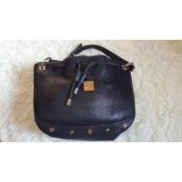 ราคา กระเป๋าทรงจีบ ยี่ห้อ mcm (3372914083)