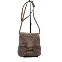 ราคา FENDI Zucchino pattern Mamma bucket shoulder bag BEG Total Direct from Japan Secondhand (58104001640)