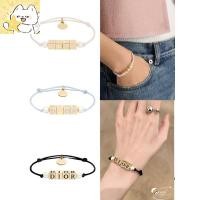 ราคา ของแท้ Diorสร้อยข้อมือสุภาพสตรีเชือกฝ้ายโลโก้ทองลูกเต๋าเลื่อนหัวเข็มขัดปรับได้ (29689854153)