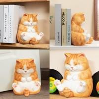 ราคา PreOrderโมเดลที่คั่นหนังสือแมวอ้วนส้มนั่งหลับ fatty belly gingercat bookend อาร์ททอยแมวส้ม ฟิกเกอร์แมวส้ม 77029 (29413430755)