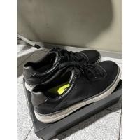 ราคา Skechers classic fit รองเท้าสีดำ มือสอง ใส่ไป 2-3 ครั้ง (15052854452)