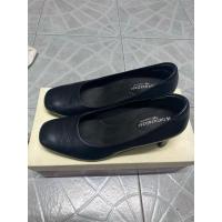 ราคา (มือสอง/พร้อมกล่อง) รองเท้ารับปริญญา naturalizer มือ2 สภาพดี (25787912770)