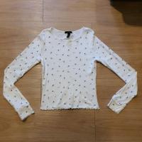 ราคา เสื้อยืดแขนยาว ลายดอกเล็กสีฟ้า forever21 (11812327608)
