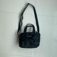 ราคา [ส่งฟรี] กระเป๋า Columbia มือสอง ของแท้ (14290598962)
