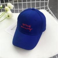 ราคา หมวกแก๊ปแฟชั่นเกาหลีสีน้ำเงินปักตัวอักษรสีแดง (4457405181)