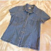 ราคา เสื้อผ้ามือสอง✌เสื้อยีนส์แขนสั้น GAP✨ (4043160727)