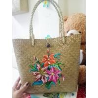 ราคา กระเป๋าสานกระจูดงานเพ้นท์ลายช่อดอกไม้หลากสี (6674316844)
