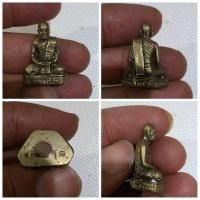 ราคา รูปเหมือนหลวงพ่อโอน วัดโคกเดื่อ เนื้อทองเหลือง เกจิดังเมืองนครสวรรค์ รายละเอียดพระเครื่อง ชื่อพระ : รูปเหมือนหลวงพ่อโอ (26526007319)