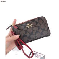 ราคา จัดส่งได้ตลอดเวลา❒✙พร้อมส่ง กระเป๋าคล้องมือ2ซิบ Coach bag wallet ลายโค้ช ขนาด 7 นิ้ว (18264688106)