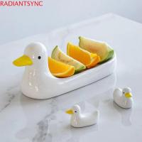 ราคา RADIANTSYNC ขาตั้งตะเกียบเซรามิก, ที่วางตะเกียบเป็ดการ์ตูนสร้างสรรค์, งานฝีมือเซรามิกมือวาดปฏิบัติรูปเป็ดเขียนแปรงที่ใส่ปากกาตกแต่งบ้าน (50304679902)