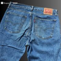 ราคา [มือสอง] กางเกงยีนส์ Levi's 505 แท้ สีน้ำเงินฟอกสวย ทรงกระบอกตรง เอว 36 นิ้ว มือสองใส่เอง สภาพดีมาก ทรงสวยคลาสสิก (48304896159)