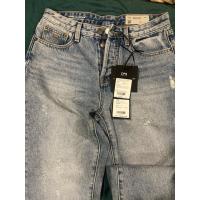 ราคา กางเกงยีนส์ slimfit chapsราคาเต็ม1,990เอว30 (40307539257)