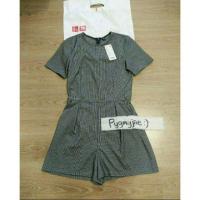 ราคา Uniqlo jumpsuit (780655087)