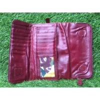 ราคา กระเป๋าสตางค์มือสองหนังแท้ 100% สภาพตามการใช้งาน (2718279029)