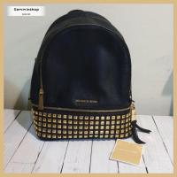 ราคา กระเป๋าสะพาย เป้ MICHAEL KORS RHEA BACKPACK สีดำปักหมุด100% (มือสองค่ะสภาพ 95%) (5537902085)