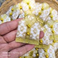 ราคา เหรียญโปรยทานเสื้อนาค (40 ชิ้น) (18803207348)