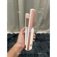 ราคา เครื่องหนีบผมไร้สาย LESASHA Straight2GO พร้อมนวัตกรรมไร้สาย ใช้งานง่ายแผ่นหนีบเคลือบ Nano Pink Tourmaline (42026871871)