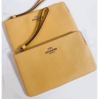 ราคา Coachแท้มือ1️⃣ กระเป๋าคล้องมือ1ซิปไซด์ L (17366993340)