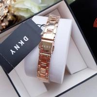 ราคา DKNY Women`s Geograph Silver Dial Watch - NY2871 /กันน้ำได้ 5 ATM (23963745251)