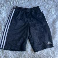 ราคา กางเกงกีฬาสีดำแถบขาว adidas ป้ายติดไซส์ M ของแท้ 100% (40011417991)