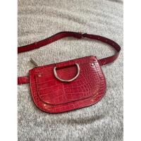 ราคา Zara croc effect leather belt & crossbody bag กระเป๋าซาร่าแท้ ใหม่มากก (22129983215)