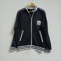 ราคา ส่งฟรี แจ็คเก็ต EVERLAST แท้ มือสองสภาพงาม (6600969579)