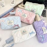 ราคา MY LITTLE BERRY - Make Up Pouch GINA - กระเป๋าใส่เหรียญ - Earpods Pouch - Pouch Organizer - กล่องดินสอ (50603985457)