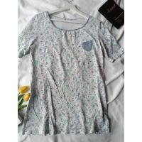 ราคา เสื้อยืดมือสอง เสื้อยืดลายดอก (23509345029)