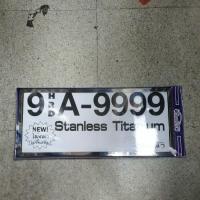 ราคา กรอบ ป้ายทะเบียนรถยนต์ สแตนเลส ป้ายกันน้ำ ไม่ต้องตัด ขอบเล็ก (10197218738)