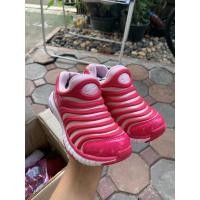 ราคา รองเท้าผ้าใบเด็ก Nike Free มือสองของแท้ ขนาดเท้า 17CM (7355577369)