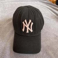 ราคา หมวกมือสองของแท้ Ny. (16733329747)