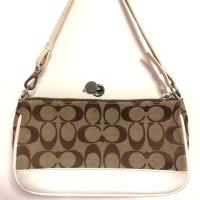 ราคา กระเป๋า Coach ทรงพอช (1963527295)